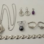 807 8134 JEWELLERY